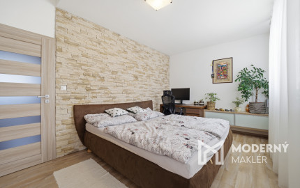 Na predaj 4-izbový byt v Stupave