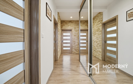 Na predaj 4-izbový byt v Stupave