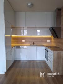 Na predaj moderný 3.izbový byt v Bratislave na Račianskej ulici.