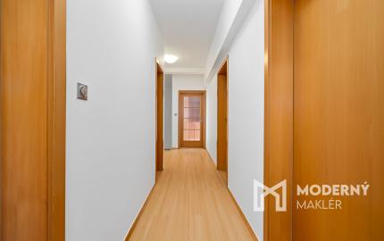 Na predaj luxusný mezonet s terasou a garážou v Starom meste