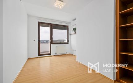 Na predaj luxusný mezonet s terasou a garážou v Starom meste