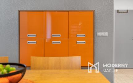 Na predaj 3-izbový mezonet s parkovaním - Dunajská Lužná