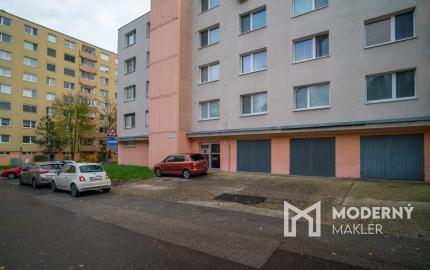 Na prenájom vkusný 2-izbový byt v príjemnej časti Dúbravky