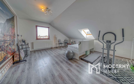 Na predaj priestranný, zariadený rodinný dom v Cerovej
