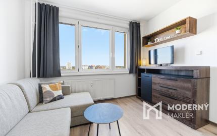 Na prenájom 1-izbový byt s loggiou v centre Senca