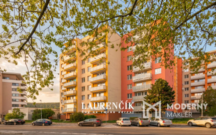 NA PREDAJ | PRIESTRANNÝ  3 -IZBOVÝ BYT NA SIHOTI V TRENČÍNE