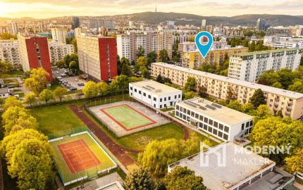 Na predaj prerobený, zariadený 3 izbový byt v Ružinove BA