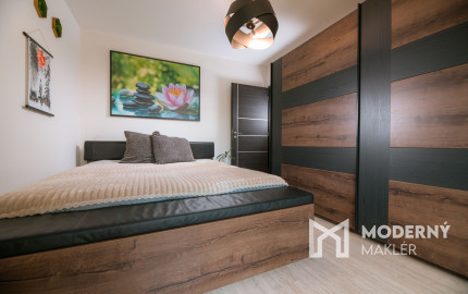 Na predaj 5-izbový rodinný dom v Trenčíne - Zlatovciach