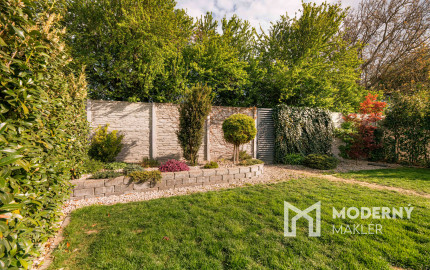 Na predaj 5-izbový rodinný dom v Trenčíne - Zlatovciach