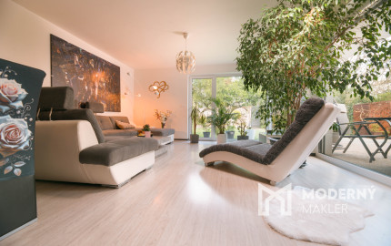 Na predaj 5-izbový rodinný dom v Trenčíne - Zlatovciach