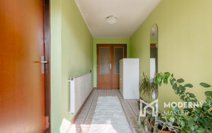 Na predaj priestranný 6-izbový rodinný dom v Oščadnici