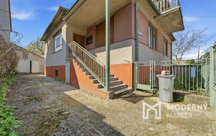 Na predaj rodinný dom vhodný na rekonštrukciu v Stupave