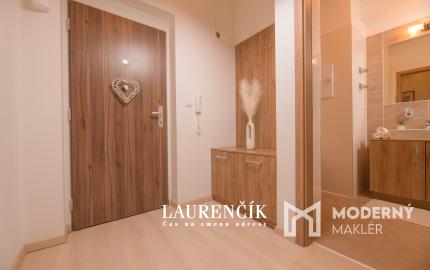 NA PREDAJ | 2 - IZBOVÝ BYT V NOVOSTAVBE S PARKOVACÍM MIESTOM, TRENČIANSKE STANKOVCE