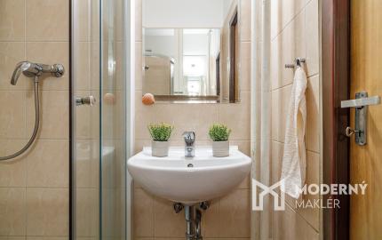 Na predaj kompletne zariadený 3-izbový byt v Podunajských Biskupiciach