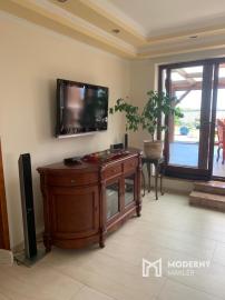 Na predaj 4-izbový penthouse so zimnou záhradou v Šamoríne