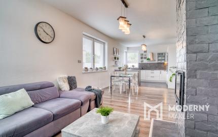 Na predaj rodinný dom s investičným potenciálom v Kostolišti