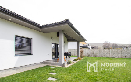 Na prenájom moderný 4-izbový bungalov v obci Beňadiková