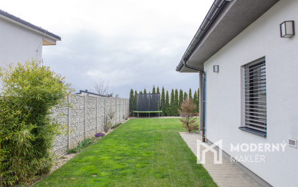 Na prenájom moderný 4-izbový bungalov v obci Beňadiková