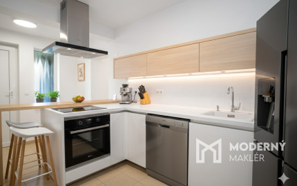 Na predaj rodinný dom s podnikateľským potenciálom v Trnave