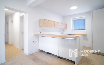 Na predaj rodinný dom s podnikateľským potenciálom v Trnave