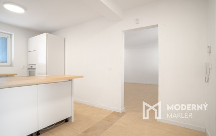 Na predaj rodinný dom s podnikateľským potenciálom v Trnave