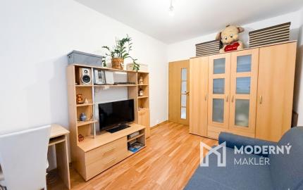 Kompletná rekonštrukcia, 3- izbový byt s loggiou, Bulíkova ul., Bratislava-Petržalka