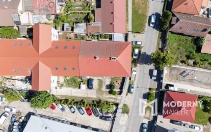 Na predaj priestranný 4,5 - izbový byt v Seredi
