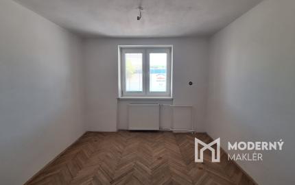 Na predaj rodinný dom s rozľahlým pozemkom v Bánovciach nad Bebravou