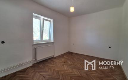 Na predaj rodinný dom s rozľahlým pozemkom v Bánovciach nad Bebravou