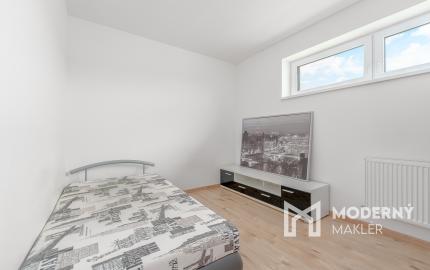 Na prenájom moderný 1-izbový byt v centre obce Močenok