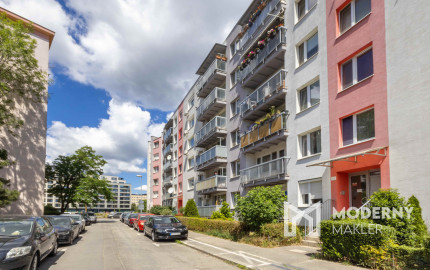 Na prenájom utulný 2-izbový byt v širšom centre Bratislavy – Nové Mesto