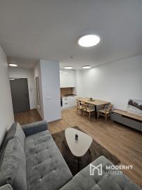 Klimatizovaný 2 izb. byt s parkovaním Ovocné Sady