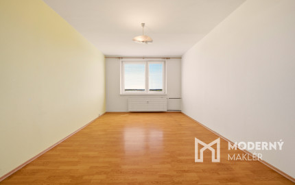 Investičná príležitosť vo Vrakuni – priestranný 2-izbový byt 64 m² s lodžiou na Čiližskej ulici