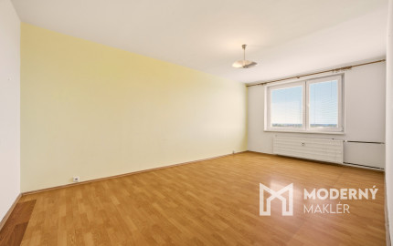 Investičná príležitosť vo Vrakuni – priestranný 2-izbový byt 64 m² s lodžiou na Čiližskej ulici