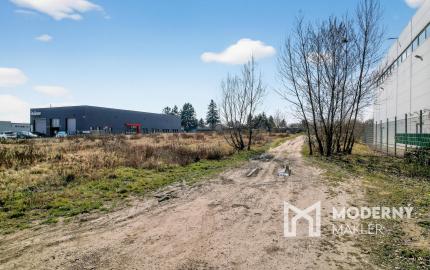 Predaj priemyselného pozemku — Ružinov, ul. Pod Gaštanmi