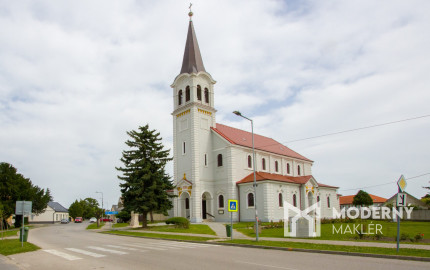 Na predaj dvojdom s 3 samostatnými bytovými jednotkami, Zlaté Klasy