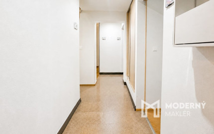 Na predaj 3-izbový byt, blízko centra v Bánovciach nad Bebravou