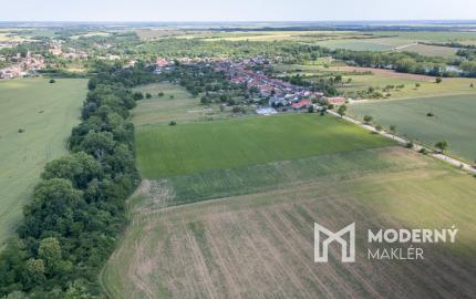 Na predaj investičný pozemok v obci Vištuk