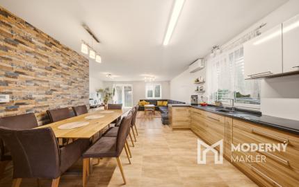 Na predaj samostatne stojaci 4-izbový rodinný dom v Dunajskej Lužnej
