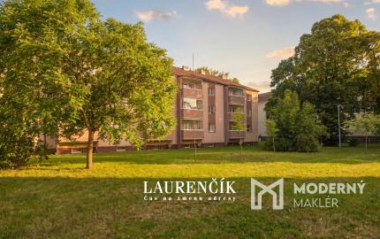 NA PREDAJ | 3 - IZBOVÝ BYT V ŠIRŠOM CENTRE TRENČÍNA NA UL. INOVECKÁ