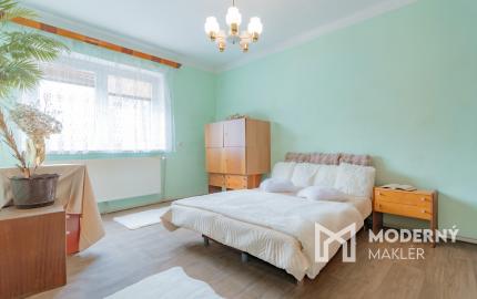 ZNÍŽENÁ CENA:Na predaj rodinný dom s priestrannou záhradou v Oščadnici