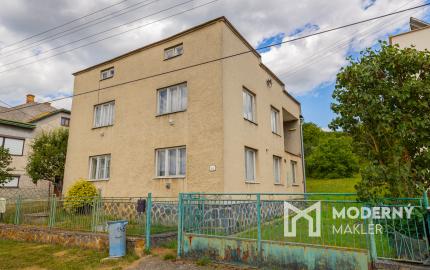 Na predaj rodinný dom s veľkým pozemkom len 7 km od Vranova – obec Merník