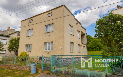 Na predaj rodinný dom s veľkým pozemkom len 7 km od Vranova – obec Merník