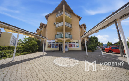 Na predaj kompletne zariadený 2,5 izbový byt na Kysuckej ulici v Senci