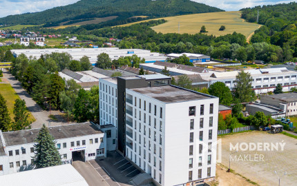 Na predaj investičný zariadený 1-izbový apartmán (nebytový priestor) v Bardejove