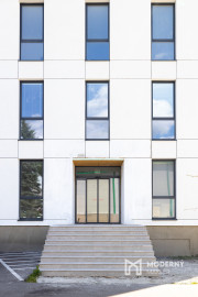 Na predaj investičný zariadený 1-izbový apartmán (nebytový priestor) v Bardejove