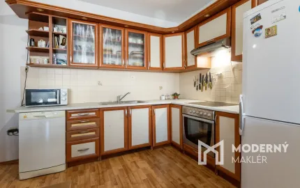Na prenájom 1-izbový byt v širšom centre Šamorína