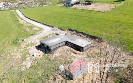 Na predaj rozostavaný rodinný dom v obci Hrabičov