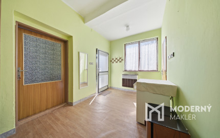 Na predaj 3-izbový rodinný dom v Šoporni