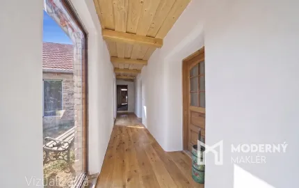 Na predaj útulný zrekonštruovaný 4-izbový vidiecky dom v Dolnom Lopašove